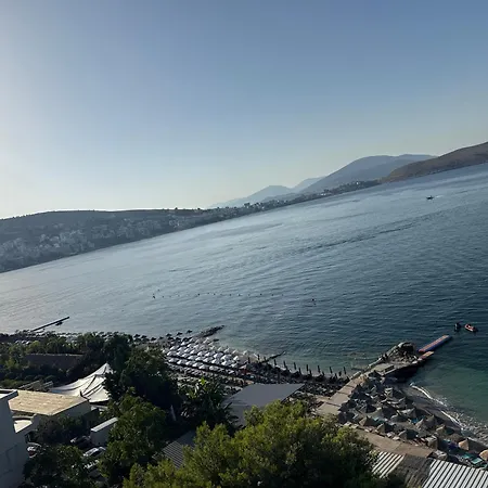 La Perla 公寓 Sarandë